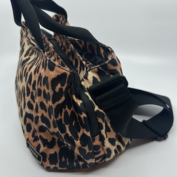 Ganni Leopard Print Crossbody Bag - Picture 5 of 16